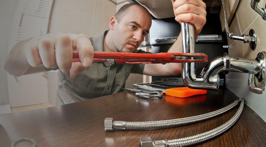 Professional emergency plumbing in Cedarpines Park, CA